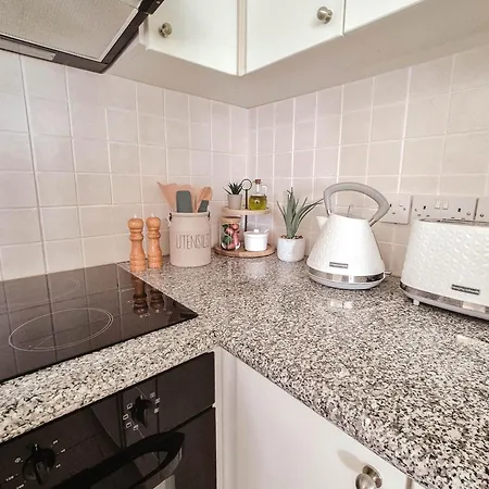 2 Bedroom With Swimming Pool & Sea View Apartamento *