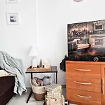 아파트 2 Bedroom With Swimming Pool & Sea View 페이야