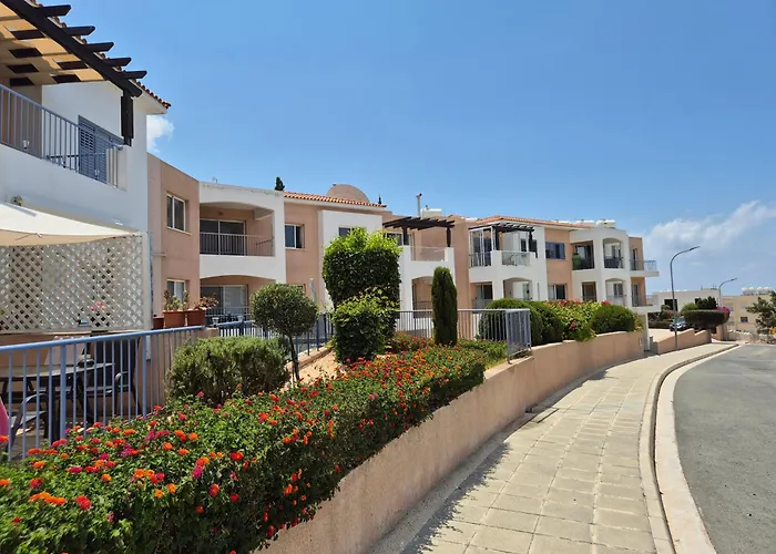 2 Bedroom With Swimming Pool & Sea View ペイヤ